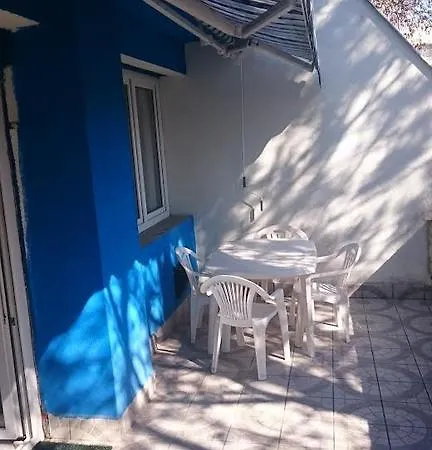 Zoldliget Apartman Apartment *